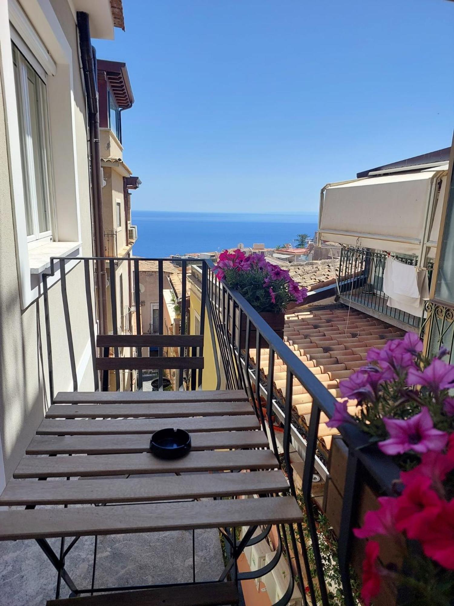 Humboldt Luxury Rooms Taormina Exterior foto