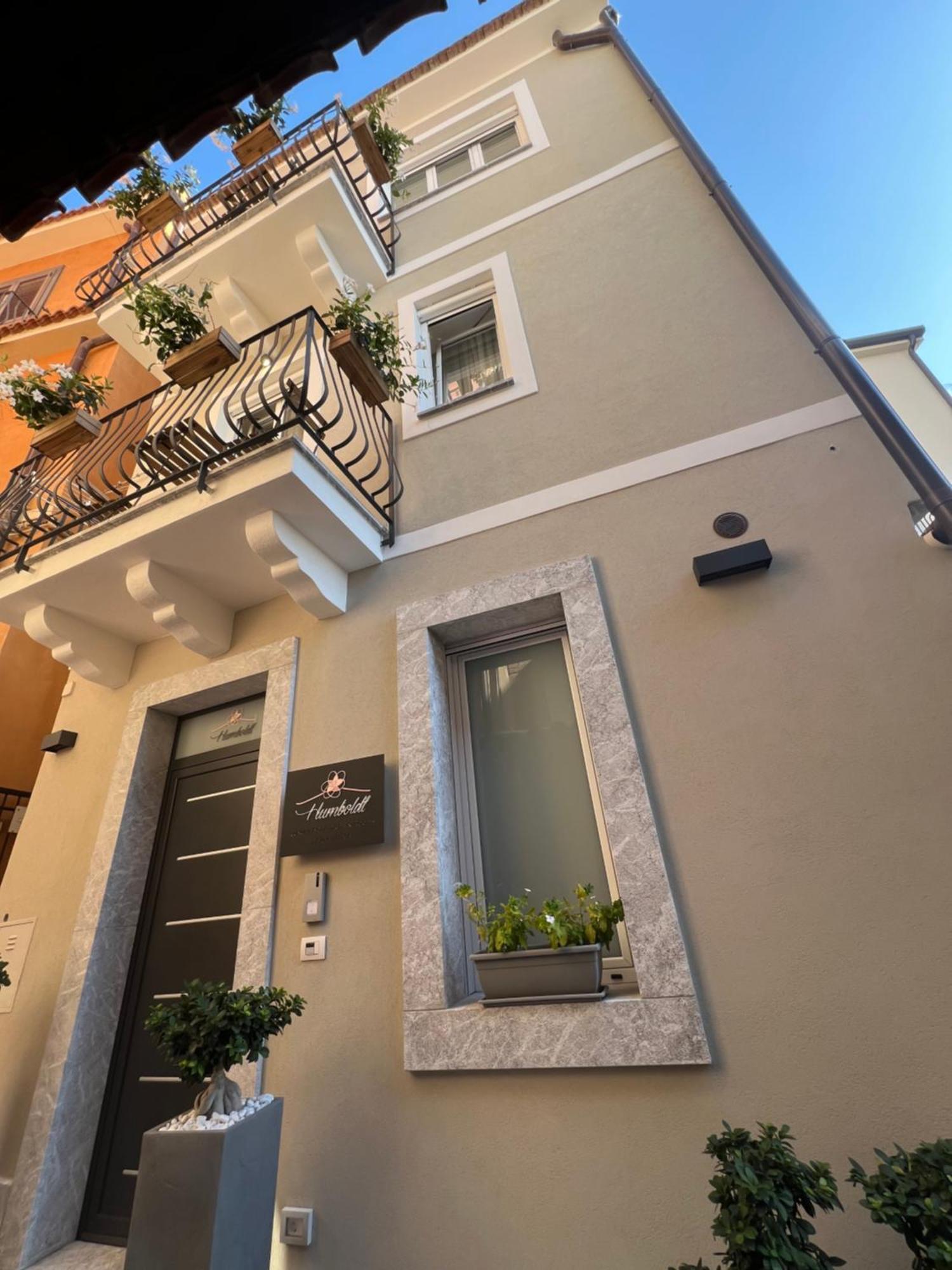 Humboldt Luxury Rooms Taormina Exterior foto